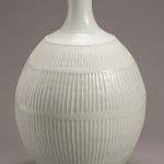 2014 白磁鎬手大壺　44.5×29×29