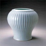 2004 白磁鎬手大壺 　38×38×37