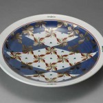 2009 上絵捻り花文菱彩大皿　5×37×37