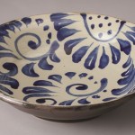 2014 呉須釉草文皿　13×52.8×52.8