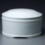 2012 白磁喰籠　20×33×33