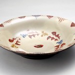 2007 赤絵草文皿　8×37×37